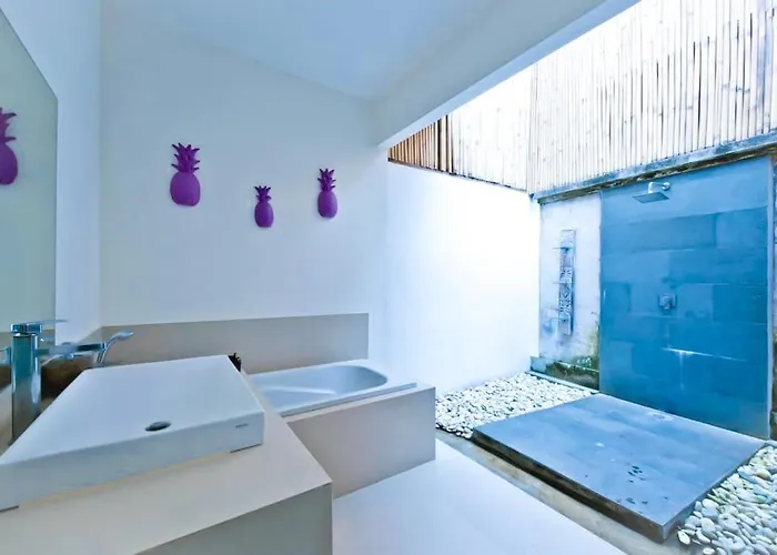 3br Del Mar Near La Plancha Villa Seminyak (Bali)